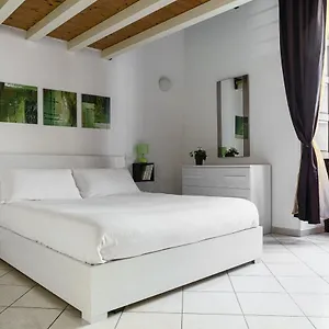 Sunplace Marina Apartment
