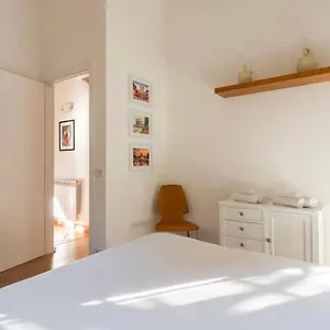 Independent House With Private Patio In Roma